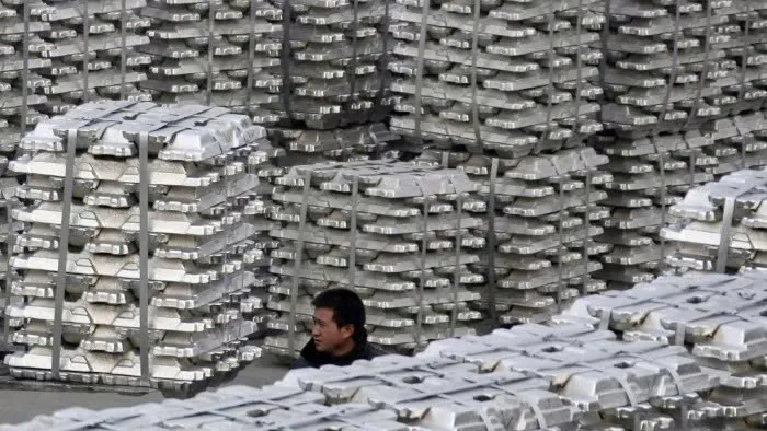 Từ dư thừa sang khan hiếm: Bước ngoặt lịch sử của thị trường nhôm toàn cầu!